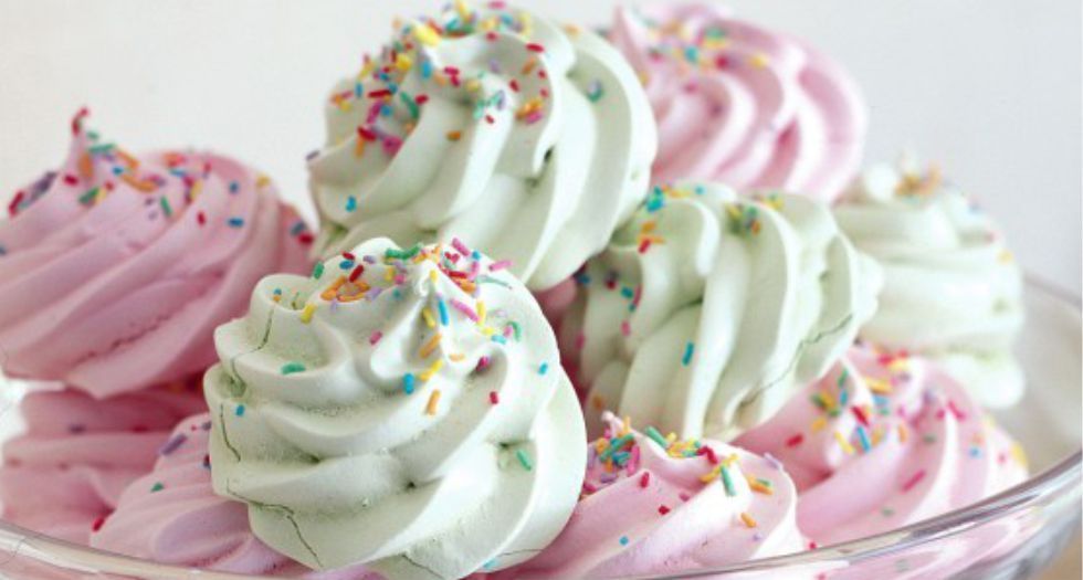 وجه الكعكة Meringues