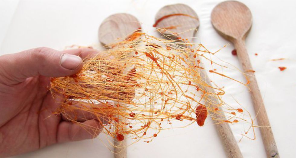 نسج السكر Spun sugar