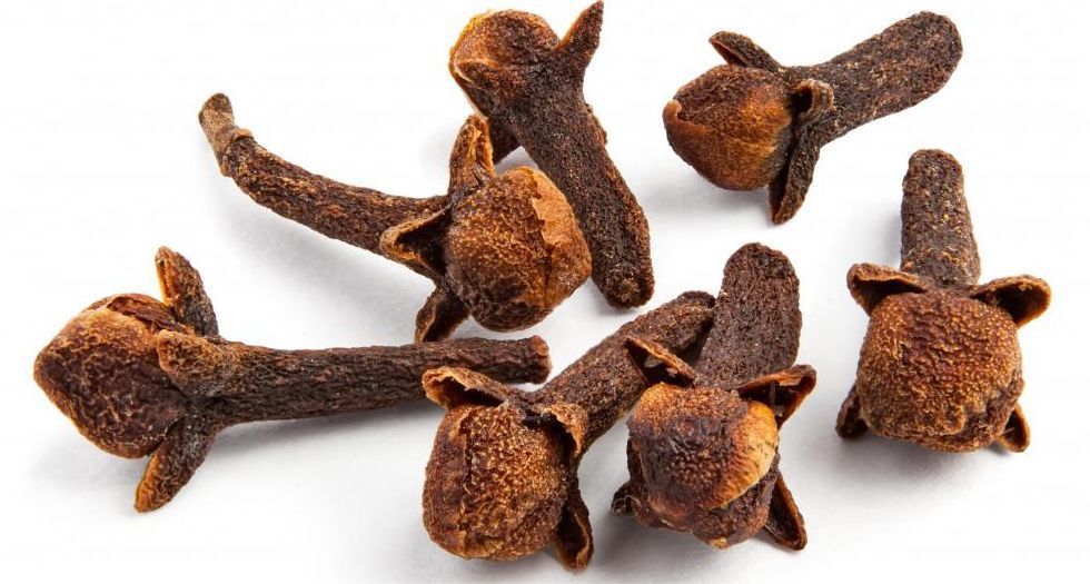 بذور القرنفل Cloves