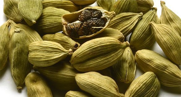 حب الهال Cardamom
