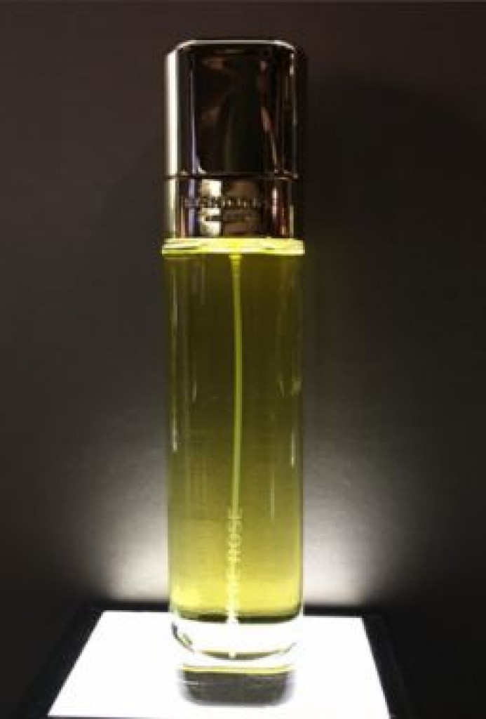 عطر باهوما بويس دي روز