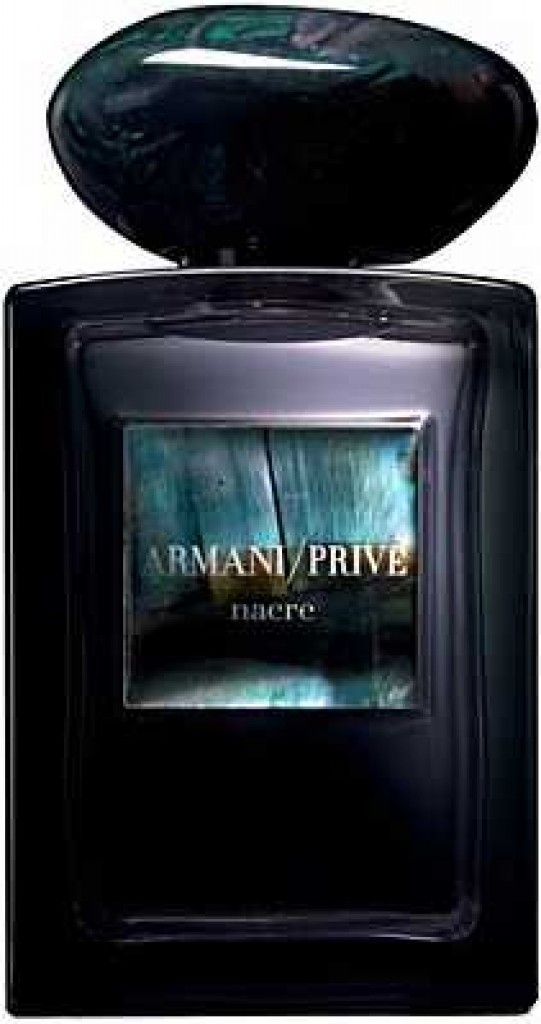 La Femme Nacre
