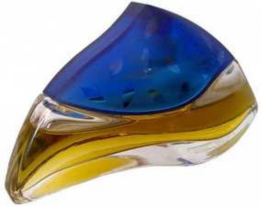 عطر لإيف روشيه لانوي دي نبلينا