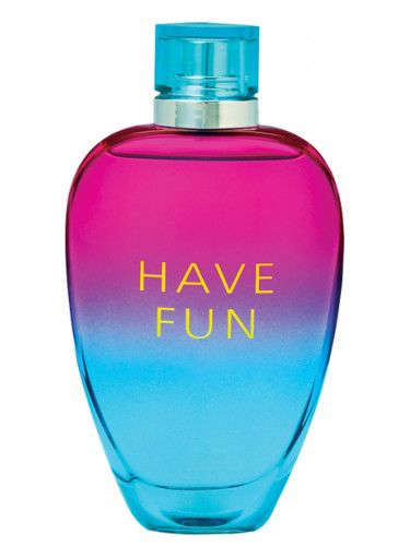 عطر لاريف هاف فان