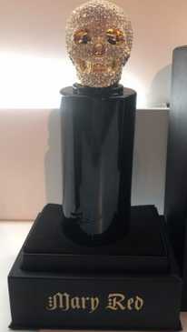 عطر رويال كراون ماري رد