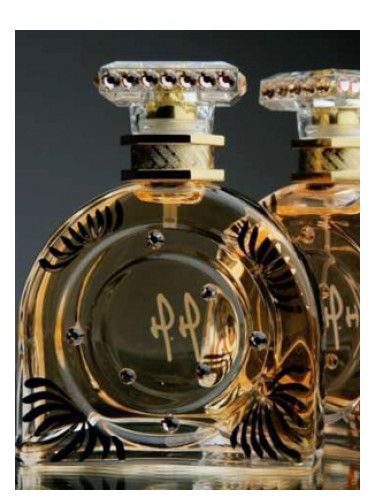 عطر ام ميكاليف نوت باودري