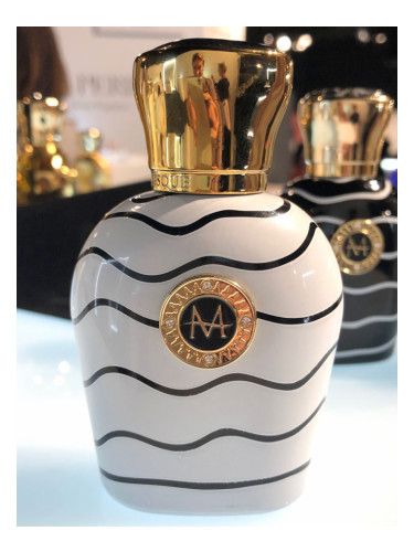 عطر موريسك وايت دوك