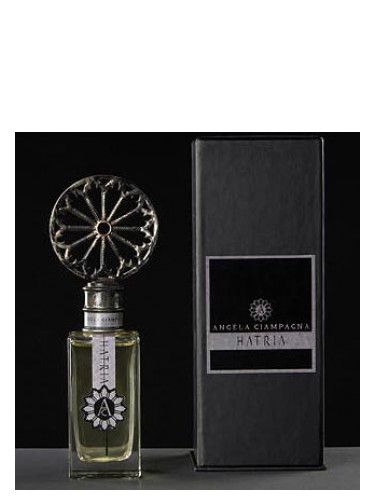 عطر أنجيلا تشامبانا هاتريا