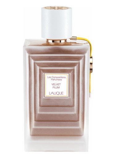 عطر لاليك فلفيت بلام