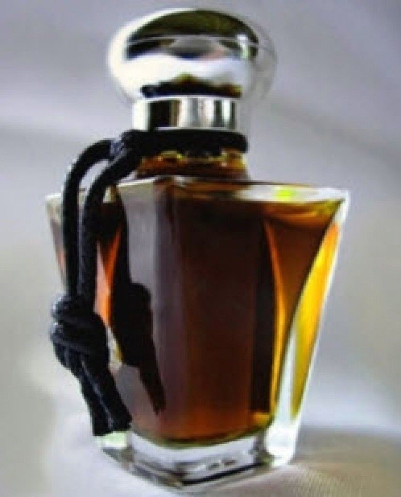 عطر سويفول ليلاس إت ناركيساس