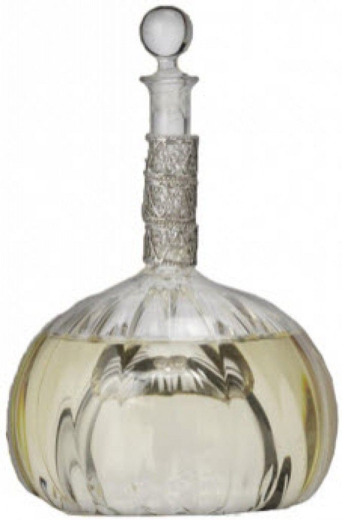 عطر فانجليا إستراتو نوبل 1942